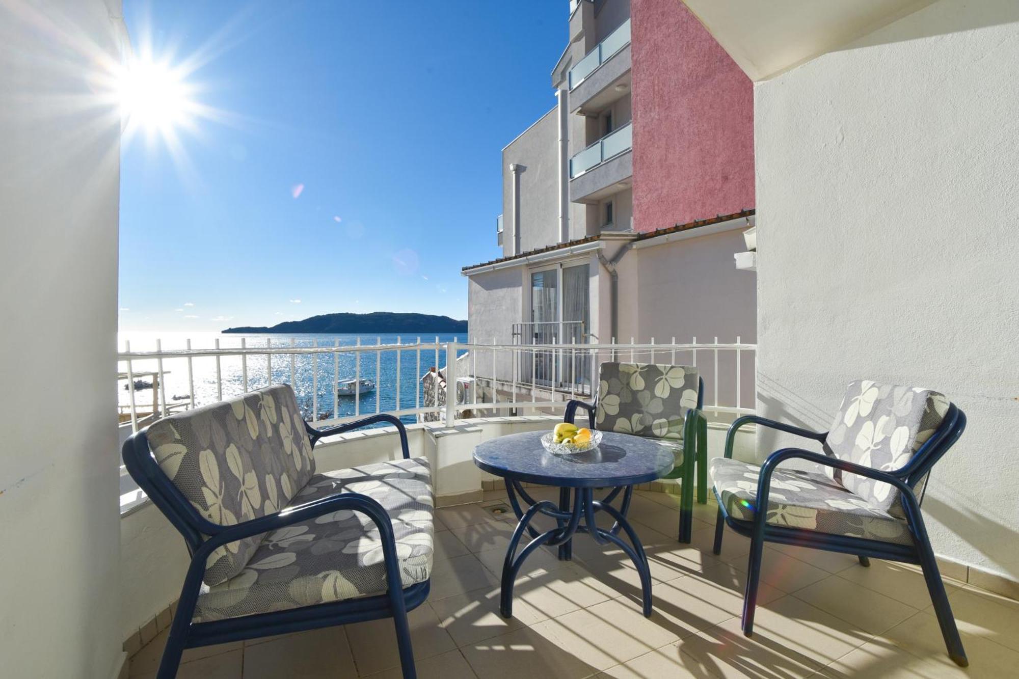Apartments Milos Kaladjurdjevic Budva Bagian luar foto