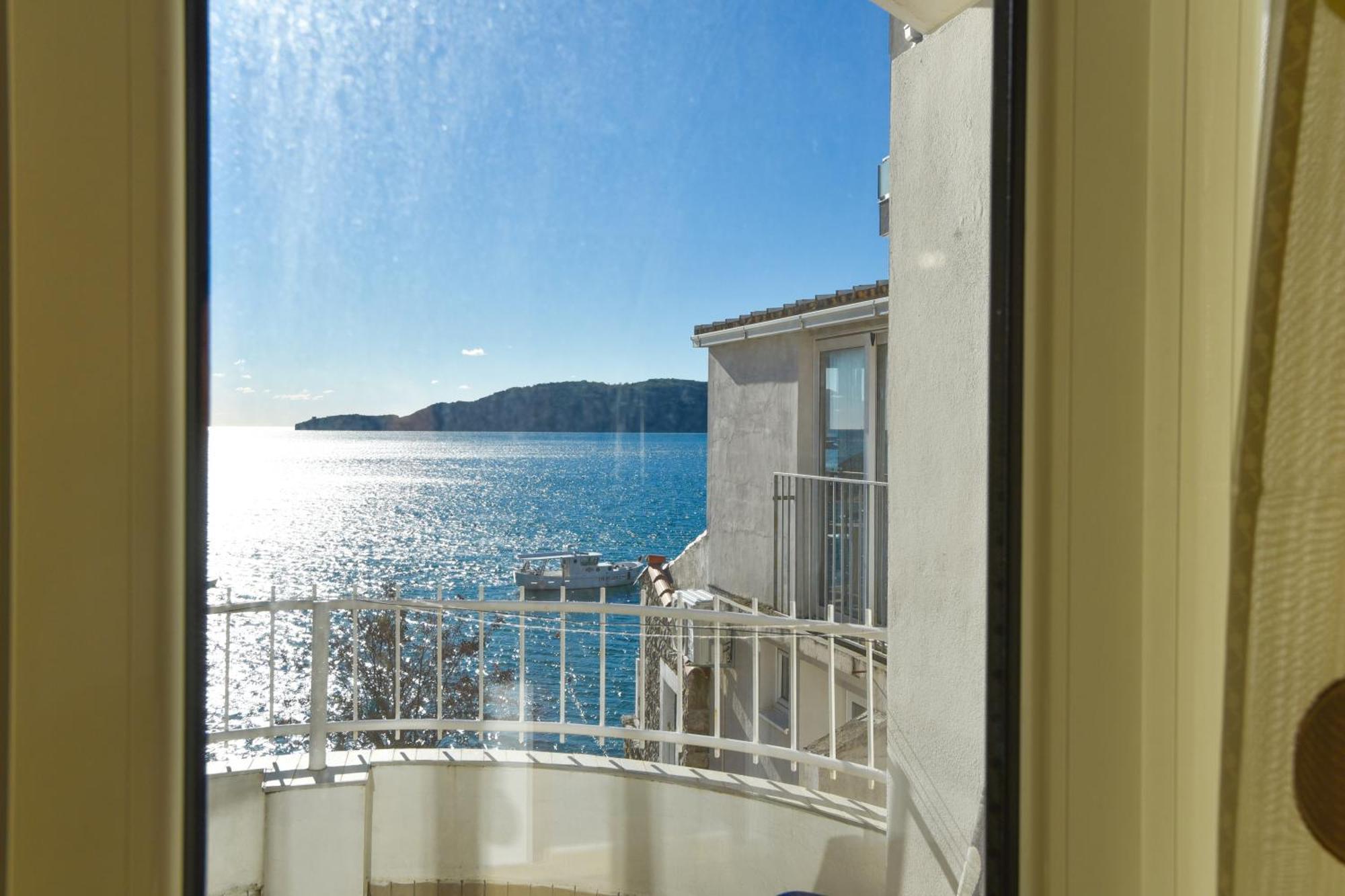 Apartments Milos Kaladjurdjevic Budva Bagian luar foto