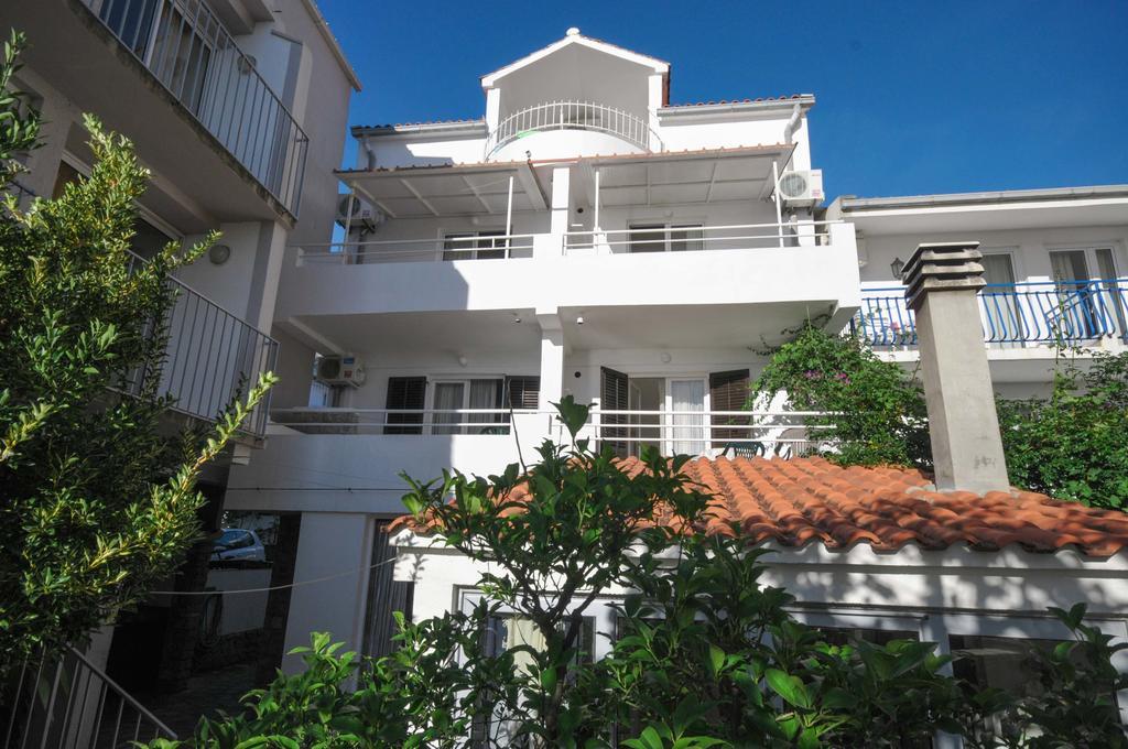 Apartments Milos Kaladjurdjevic Budva Bagian luar foto